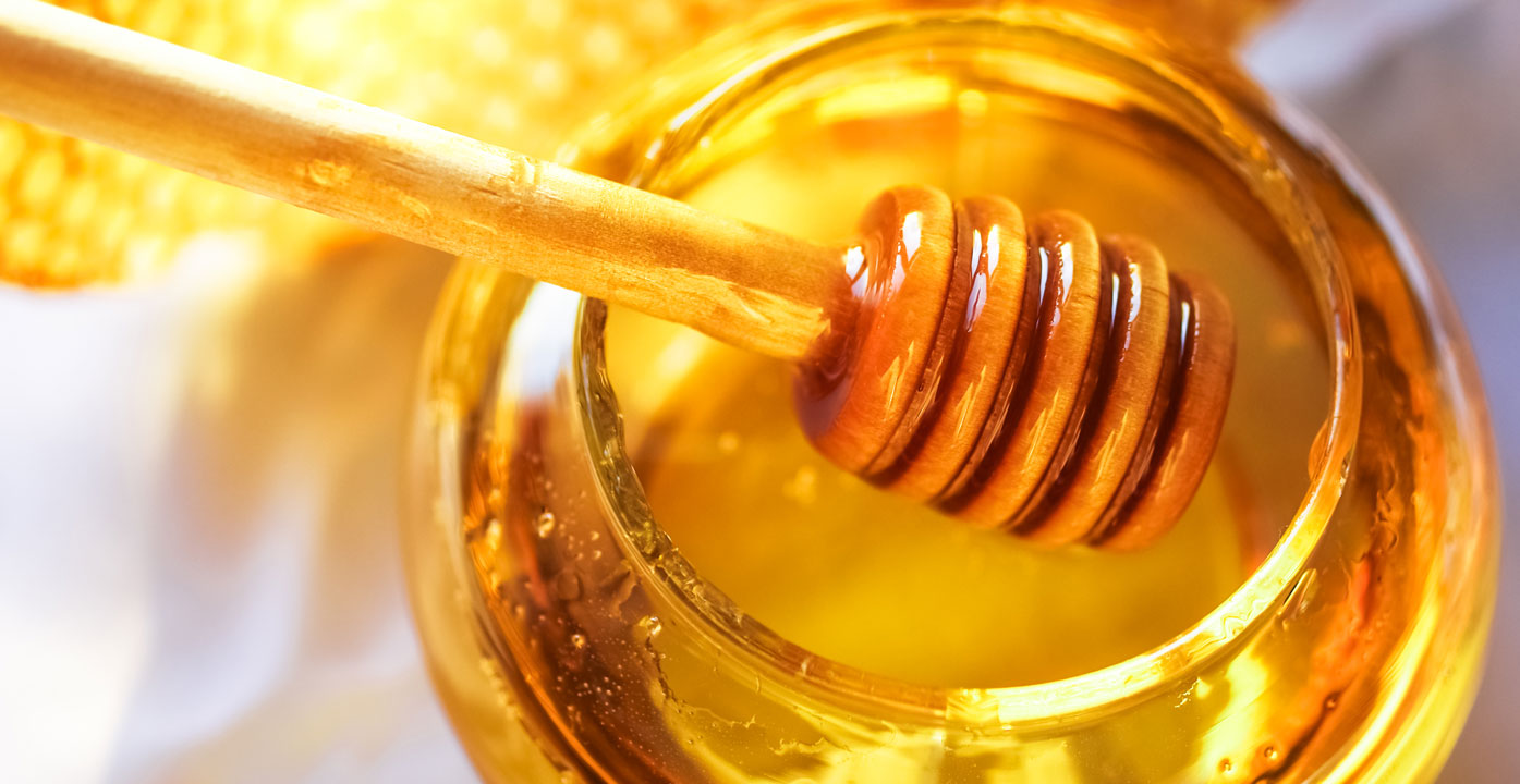 7 Reasons You Should Use Honey For Hair